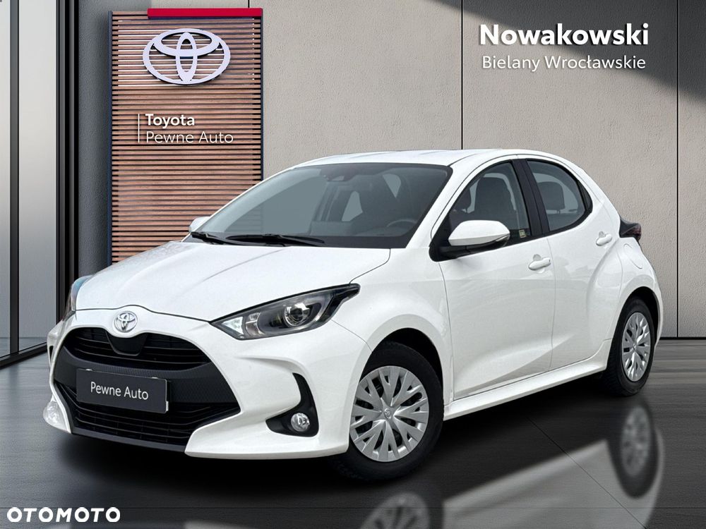 Toyota Yaris - 1
