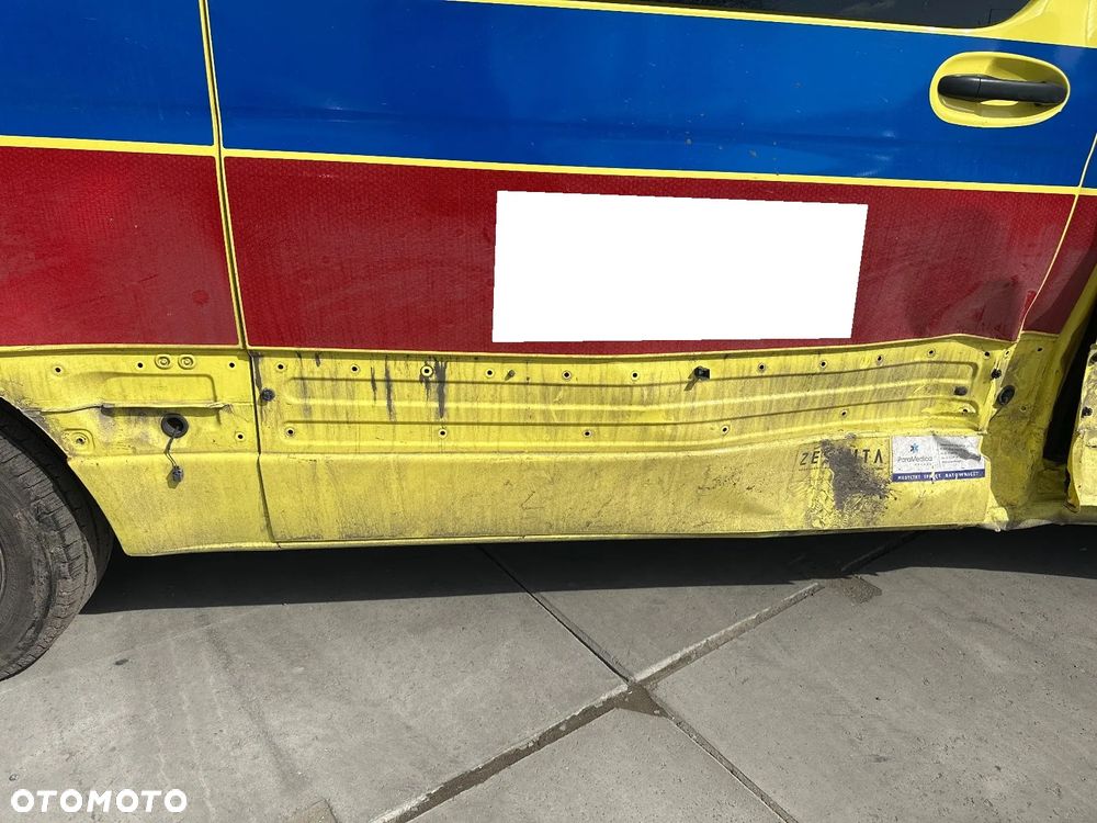 Mercedes-Benz SPRINTER - 13