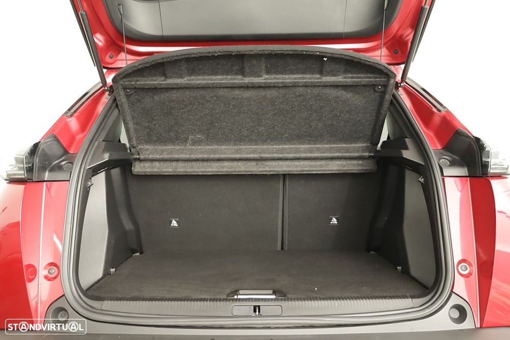 Peugeot 2008 1.2 PureTech Allure - 24