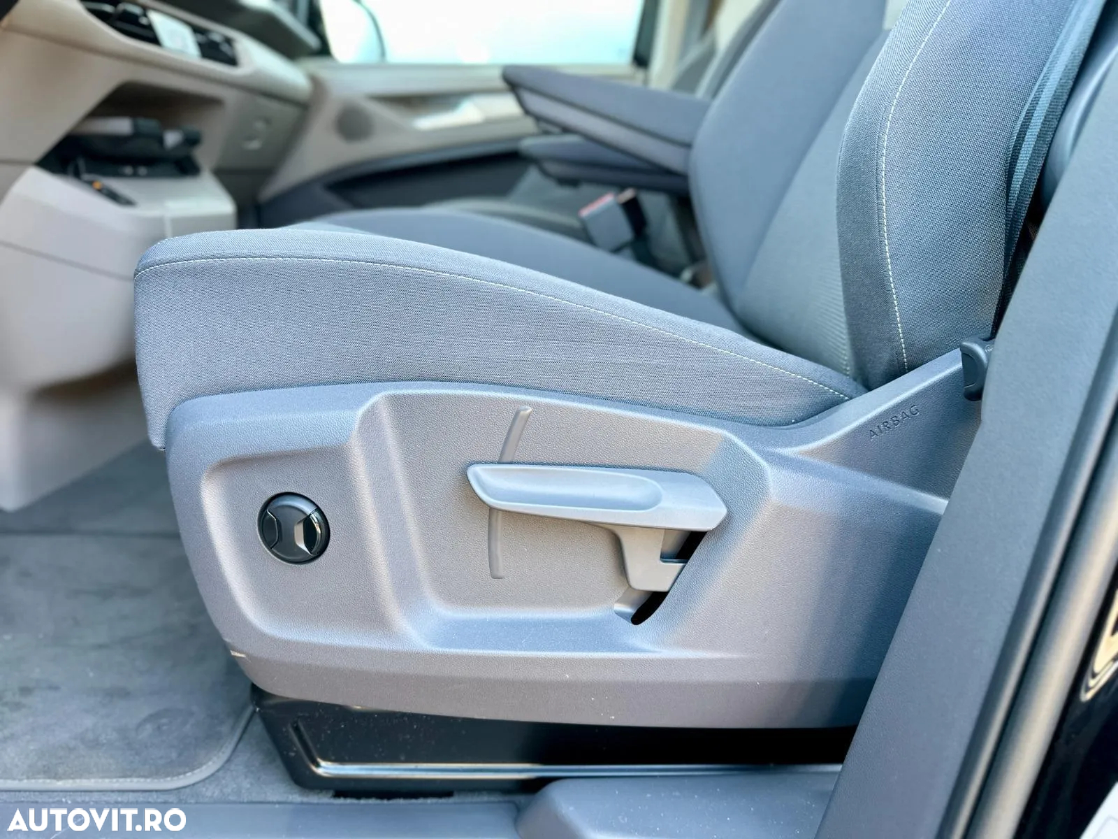 Volkswagen Multivan 2.0 TDI DSG 110KW Life - 24