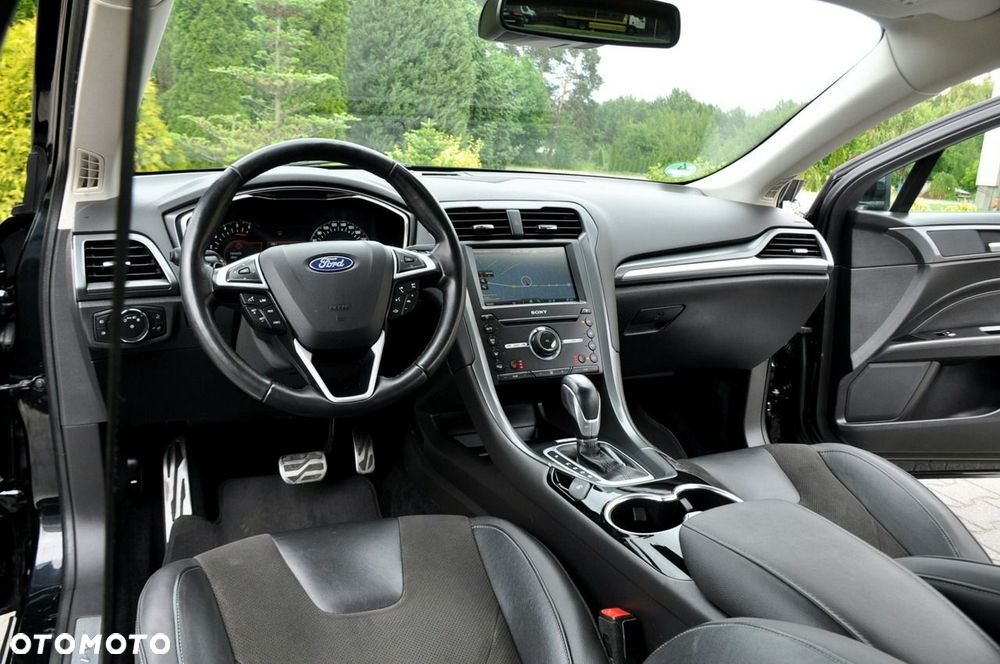 Ford Mondeo - 30