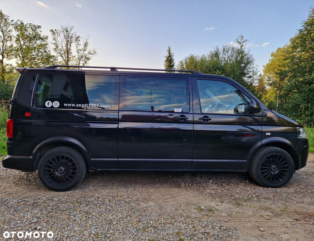Volkswagen Caravelle - 2