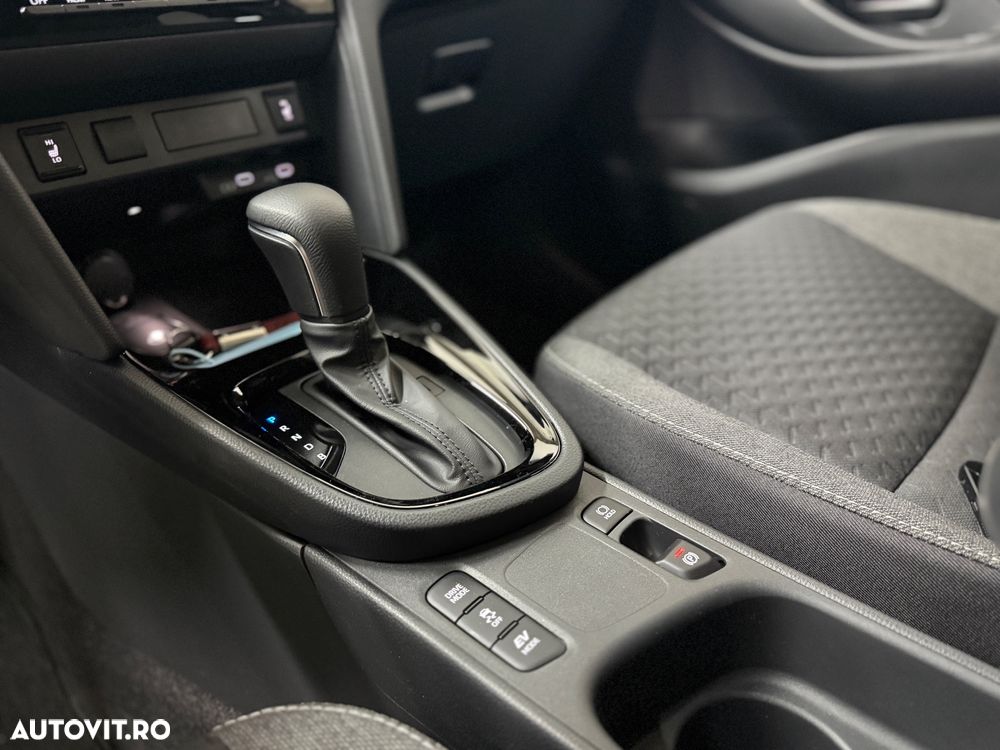 Toyota Yaris Cross 1.5 VVT-i HSD 116 4x2 HEV Dynamic - 20