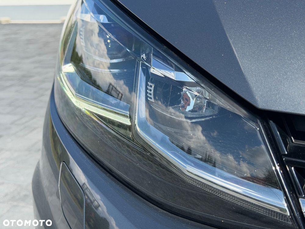 Volkswagen Golf 1.5 TSI BMT Evo IQ Drive DSG - 11