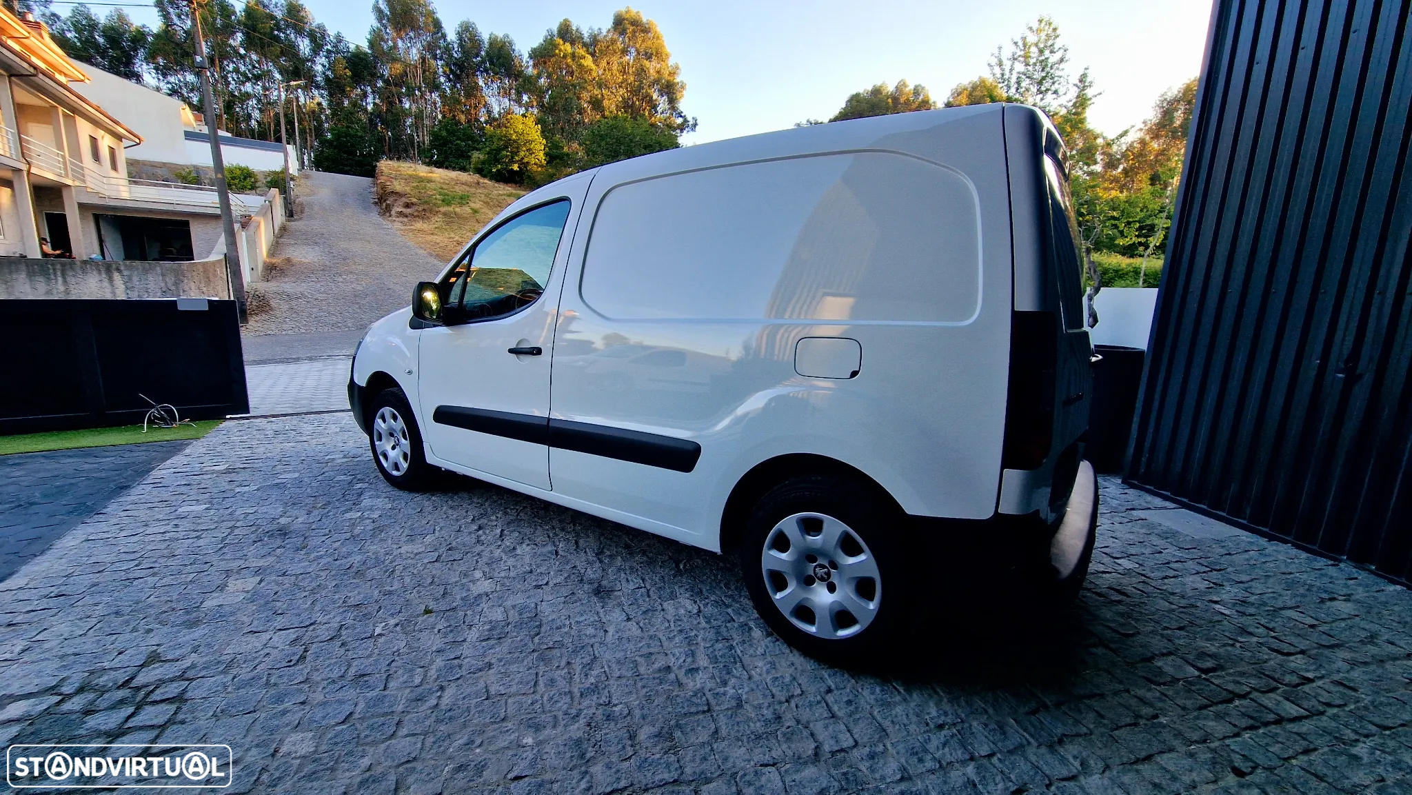 Peugeot PARTNER 1,6 HDI PREMIUM 100CV 3 LUG GPS - 7