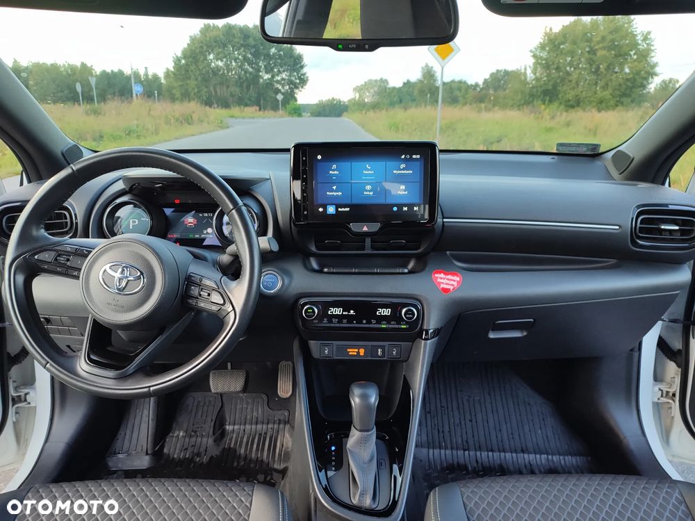 Toyota Yaris Hybrid 1.5 Selection Style - 7