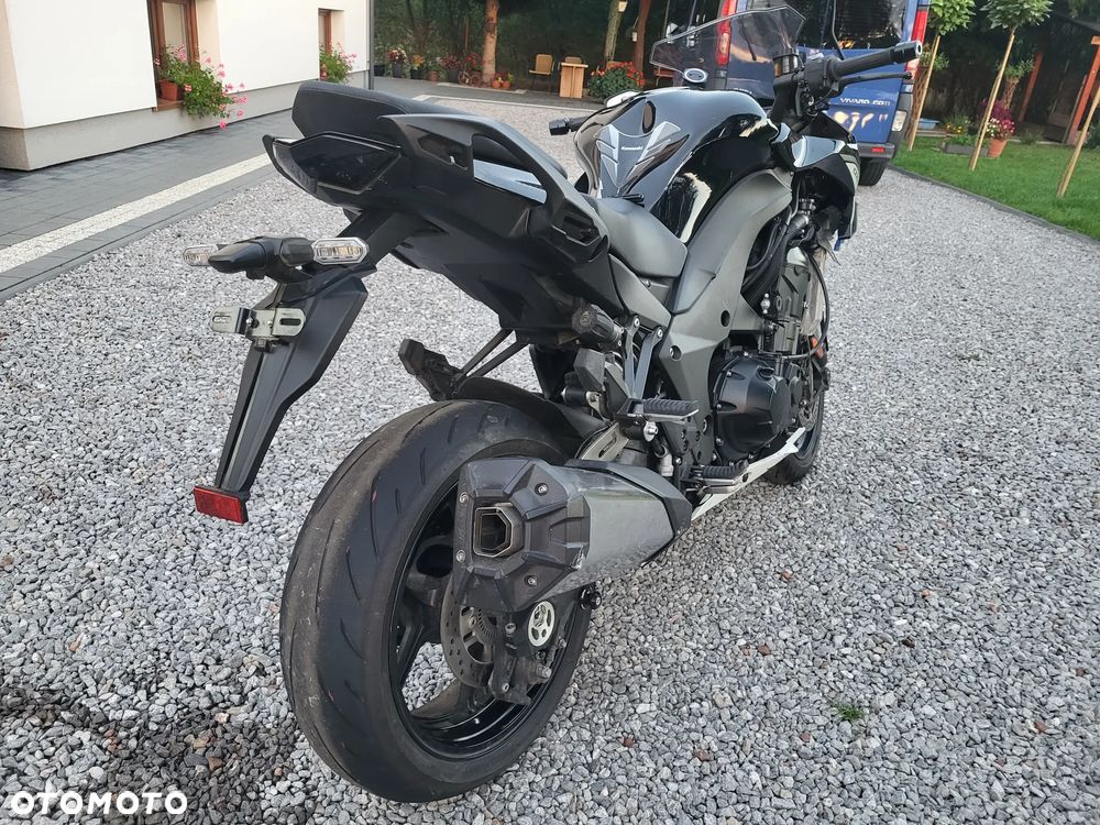 Kawasaki Ninja 1000 SX - 2