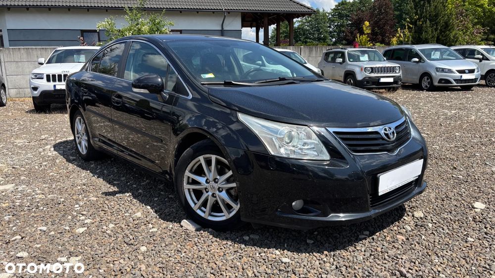 Toyota Avensis 2.0 D-4D - 21