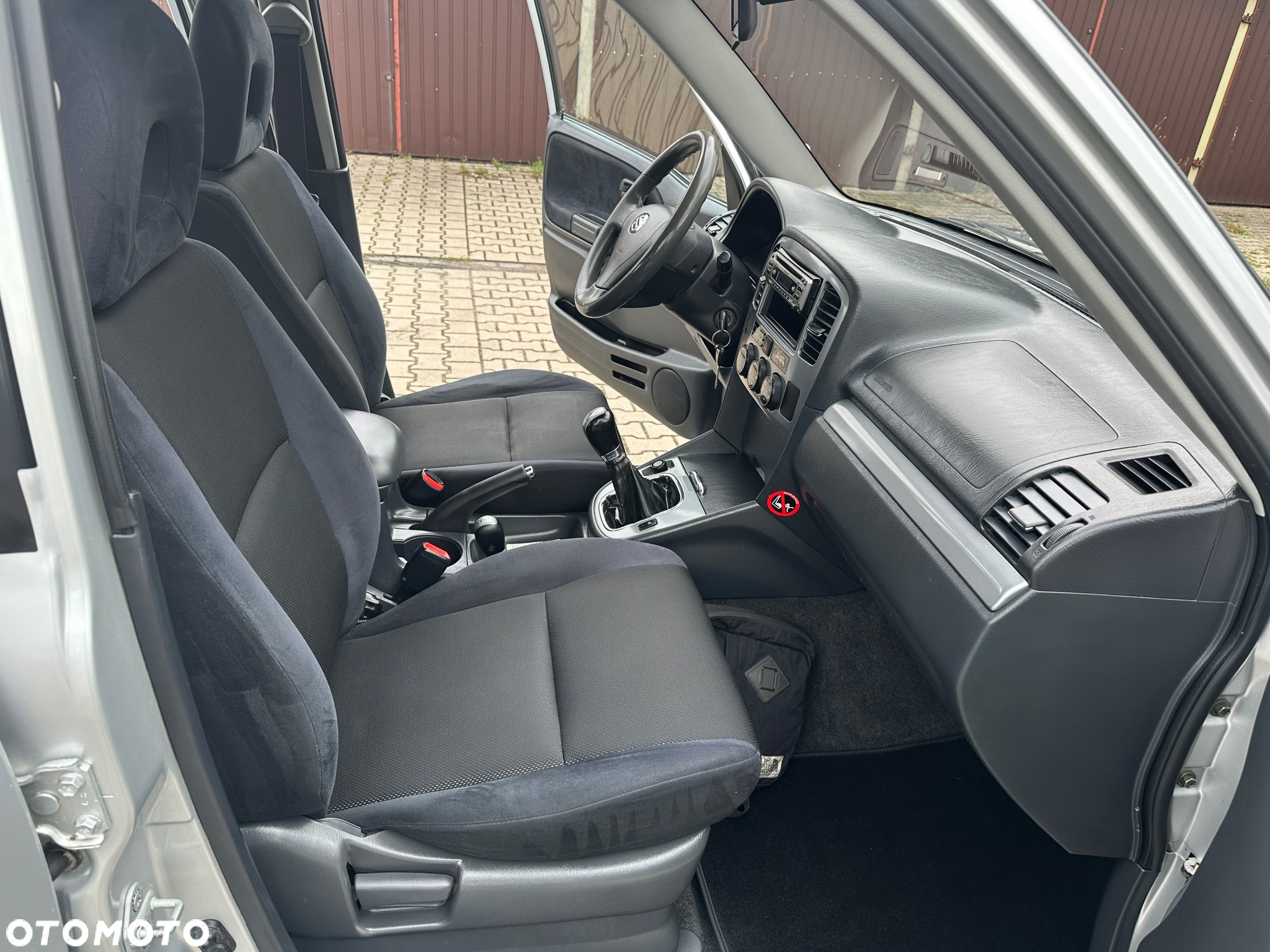 Suzuki Grand Vitara 2.0 Comfort Limited - 19