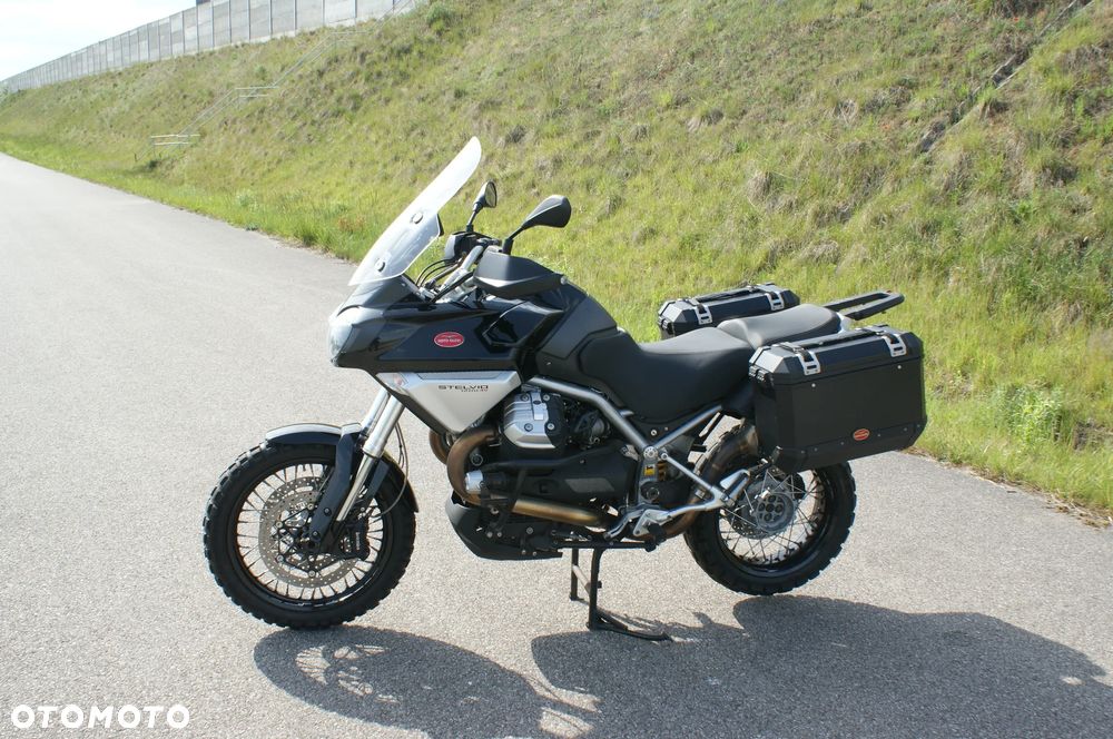 Moto Guzzi Stelvio - 7