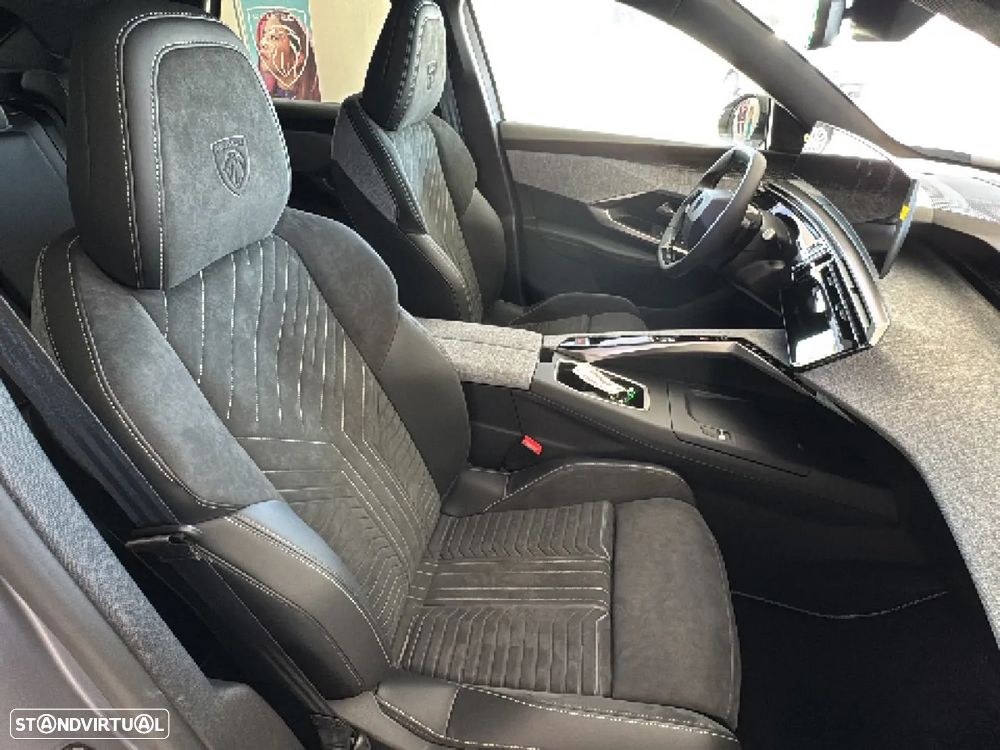 Peugeot 3008 1.2 Hybrid GT e-DCS6 - 15