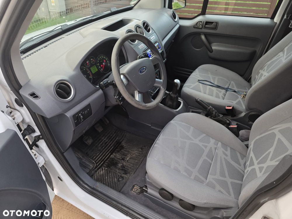 Ford Tourneo Connect - 3