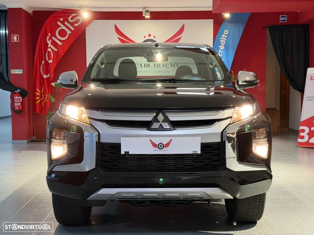 Mitsubishi L200 2.3 DI-D Club Invite Strakar Look 4WD - 2