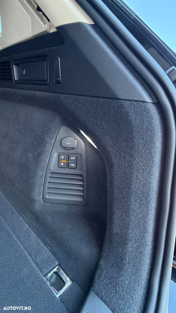 Volkswagen Touareg V6 TDI Atmosphere - 23