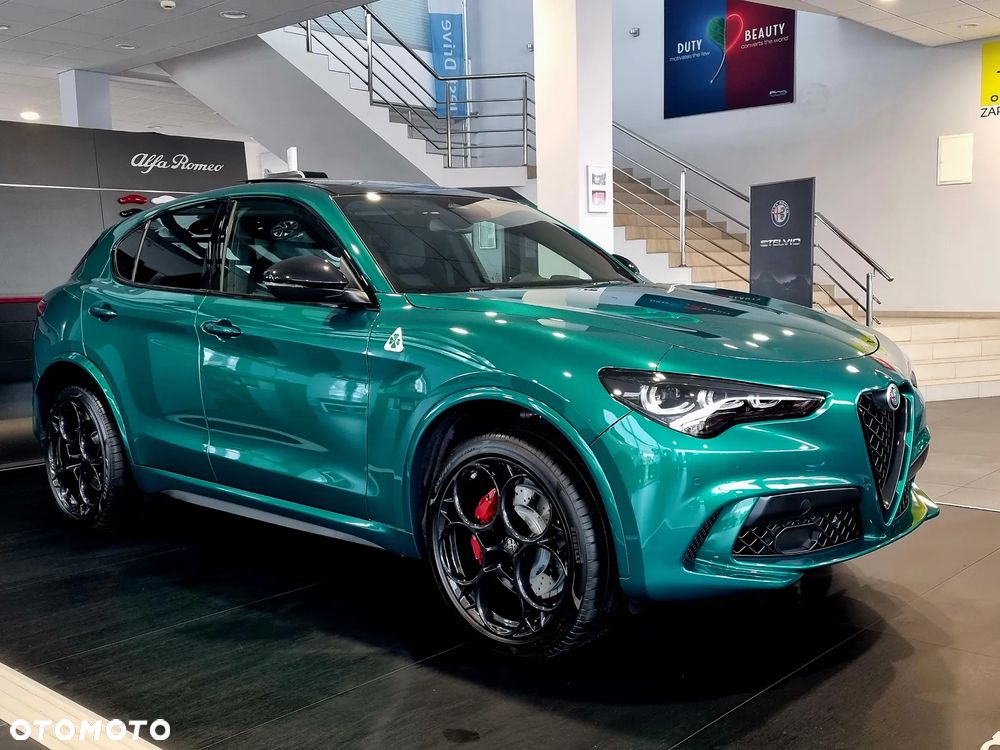 Alfa Romeo Stelvio - 3