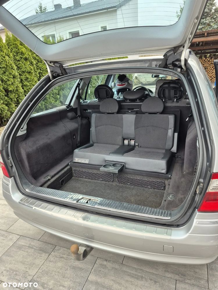 Mercedes-Benz Klasa E - 5