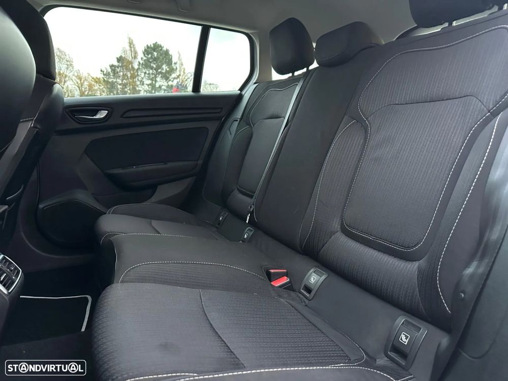 Renault Mégane - 23