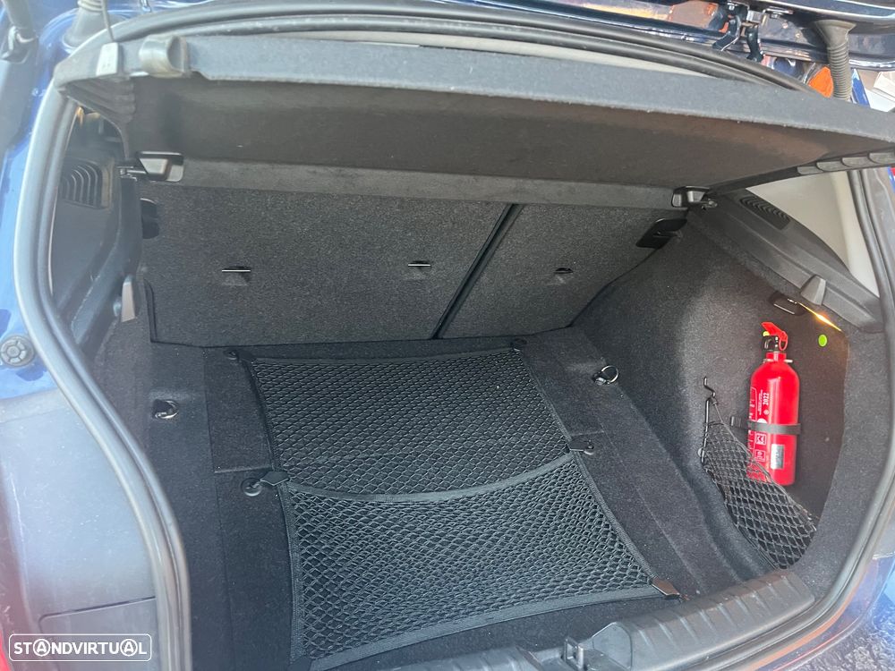 BMW 116 d EfficientDynamics - 18