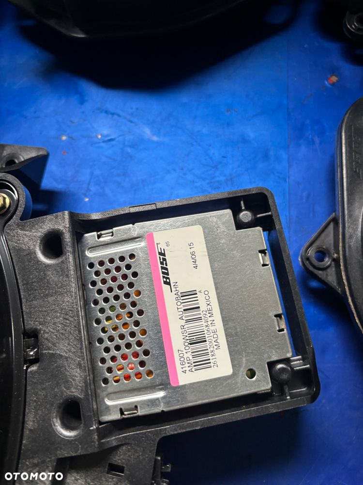 AUDI A8 D3 ZESTAW GLOSNIKOW BOSE SUBOFER 4E0035412 - 2
