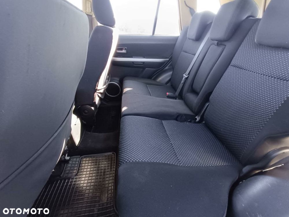 Suzuki Grand Vitara 1.9 DDiS - 7