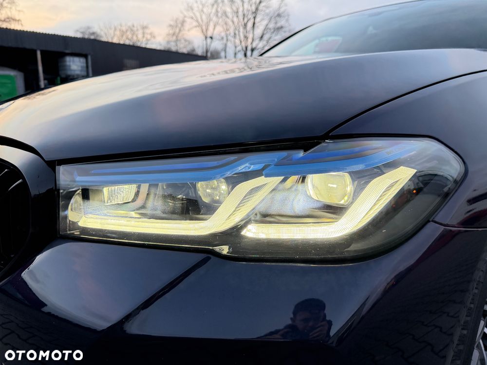 BMW Seria 5 540d xDrive M Sport sport - 12