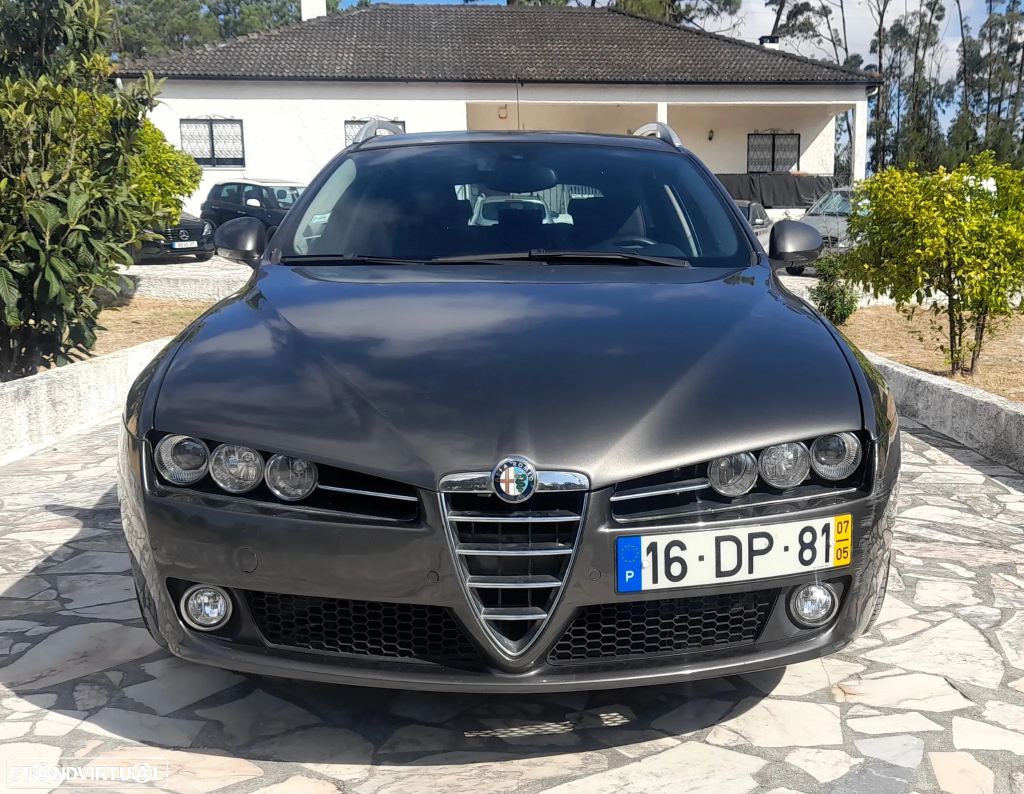 Alfa Romeo 159 Sportwagon 1.9 JTDm 16V Sportiva - 4