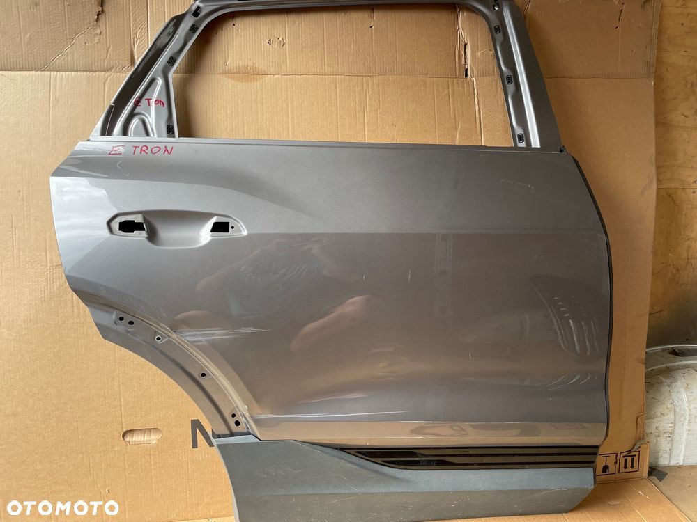 DRZWI PRAWE TYŁ TYLNE AUDI Q4 E TRON 4KE 4KE8074KE - 2