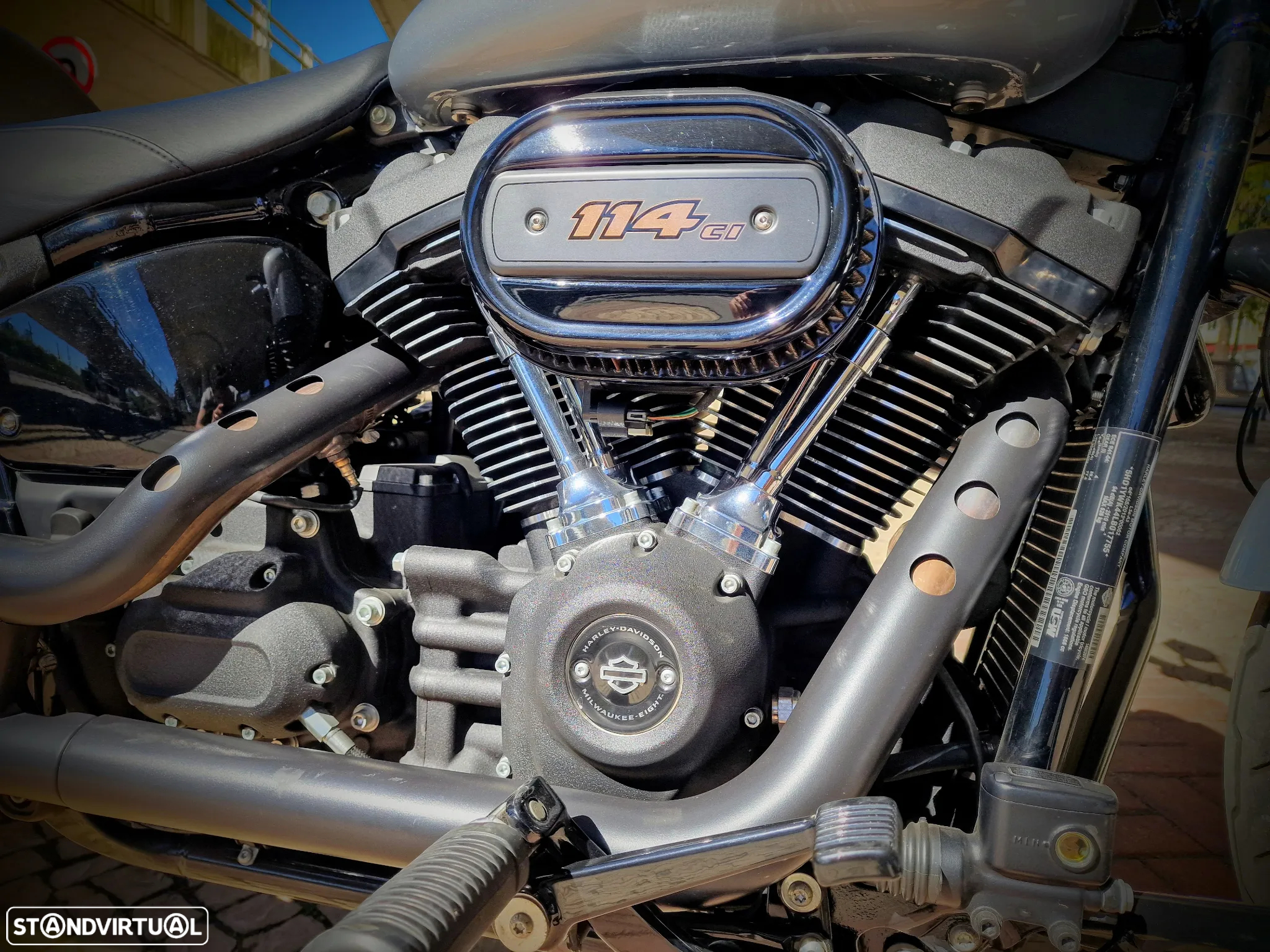 Harley-Davidson FXLR Low Rider S - 22