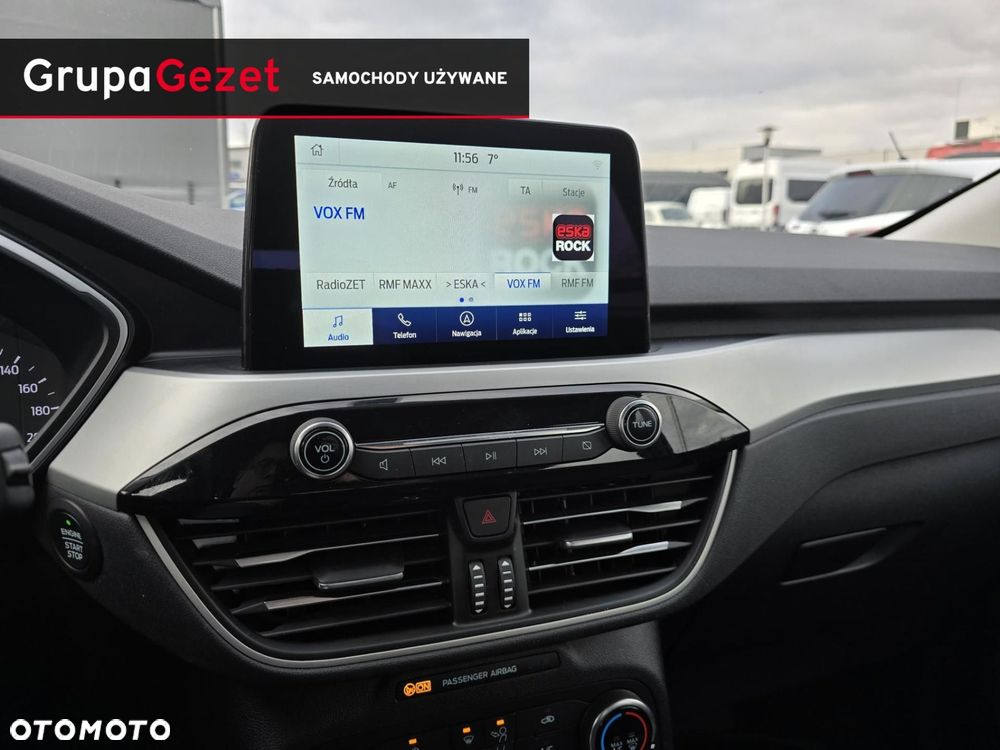 Ford Kuga - 17