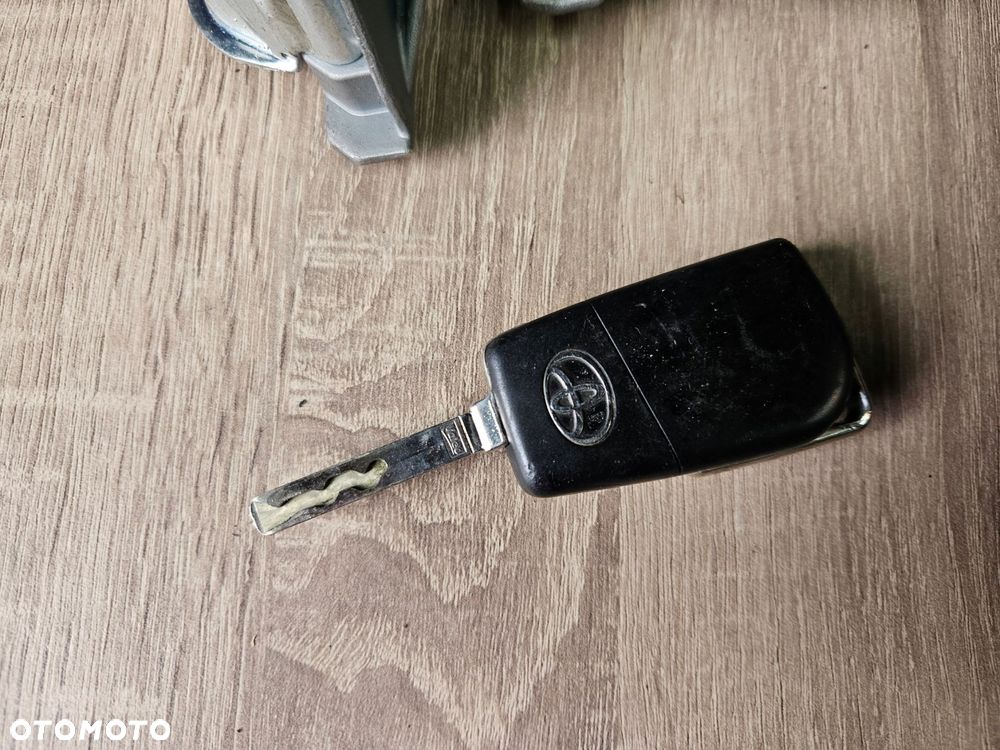 toyota verso 09-17 2.0 d4d komputer kluczyk stacyjka - 3