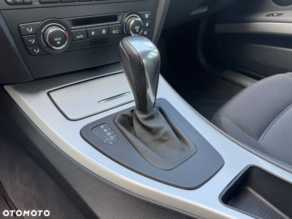 BMW Seria 3 320d DPF - 15