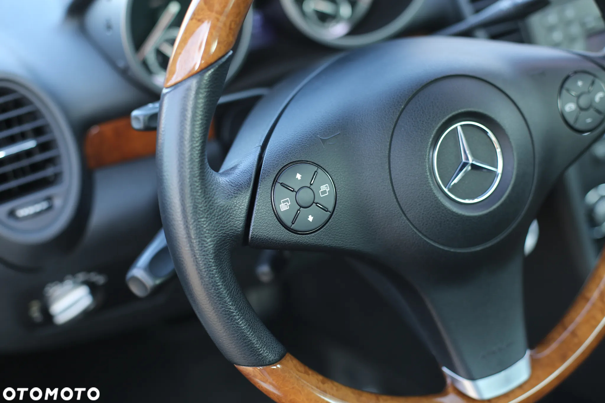 Mercedes-Benz SLK 350 7G-TRONIC Sport Edition - 18