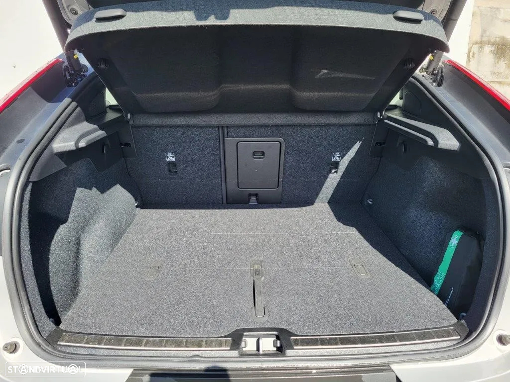 Volvo C40 Recharge Plus - 5