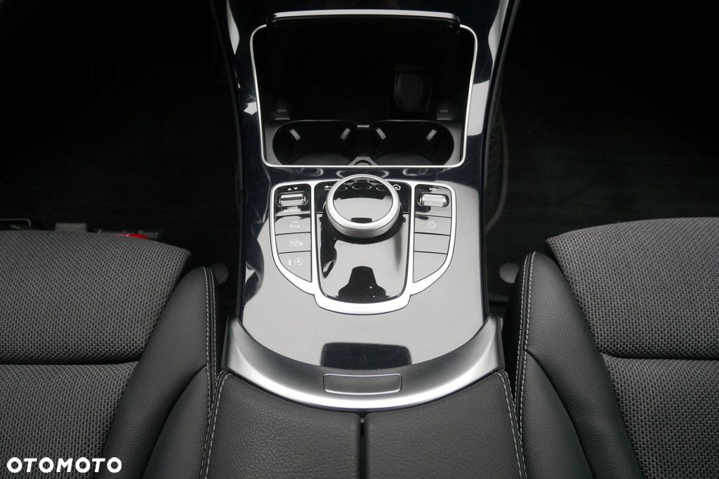 Mercedes-Benz Klasa C - 11
