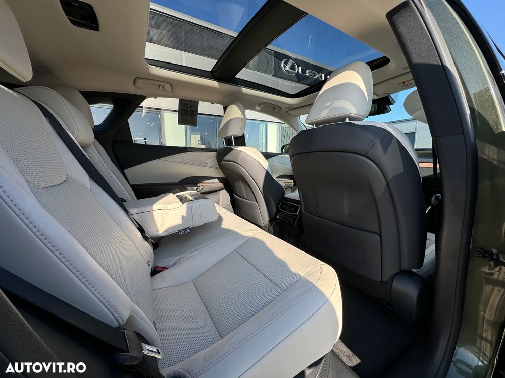 Lexus Seria RX 350h E-Four HEV Luxury - 25