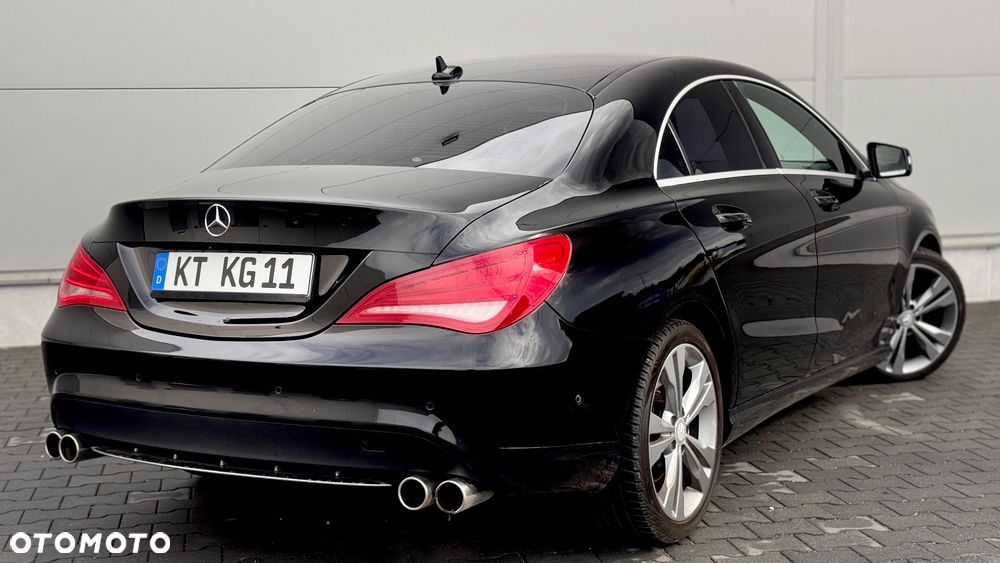 Mercedes-Benz CLA 200 AMG Line - 30