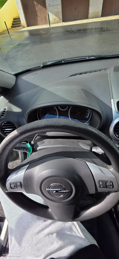 Opel Corsa 1.3 CDTI Enjoy 88g - 4