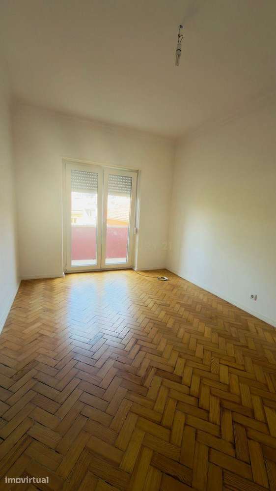 Apartamento T1 Renovado em Santo António, Lisboa - Príncipe Real - Grande imagem: 4/8