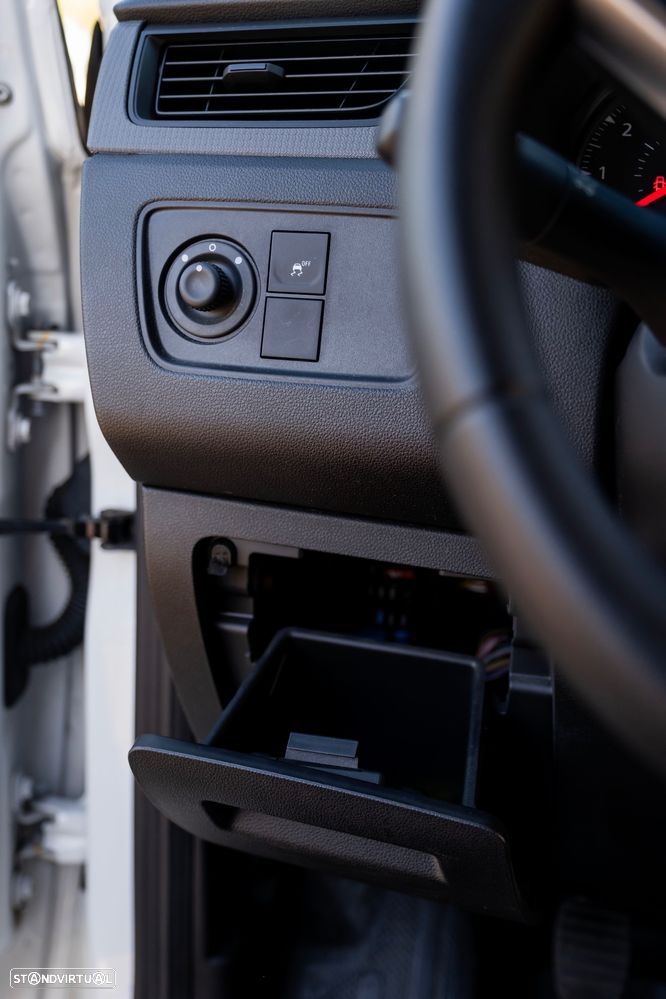 Renault Express - 10