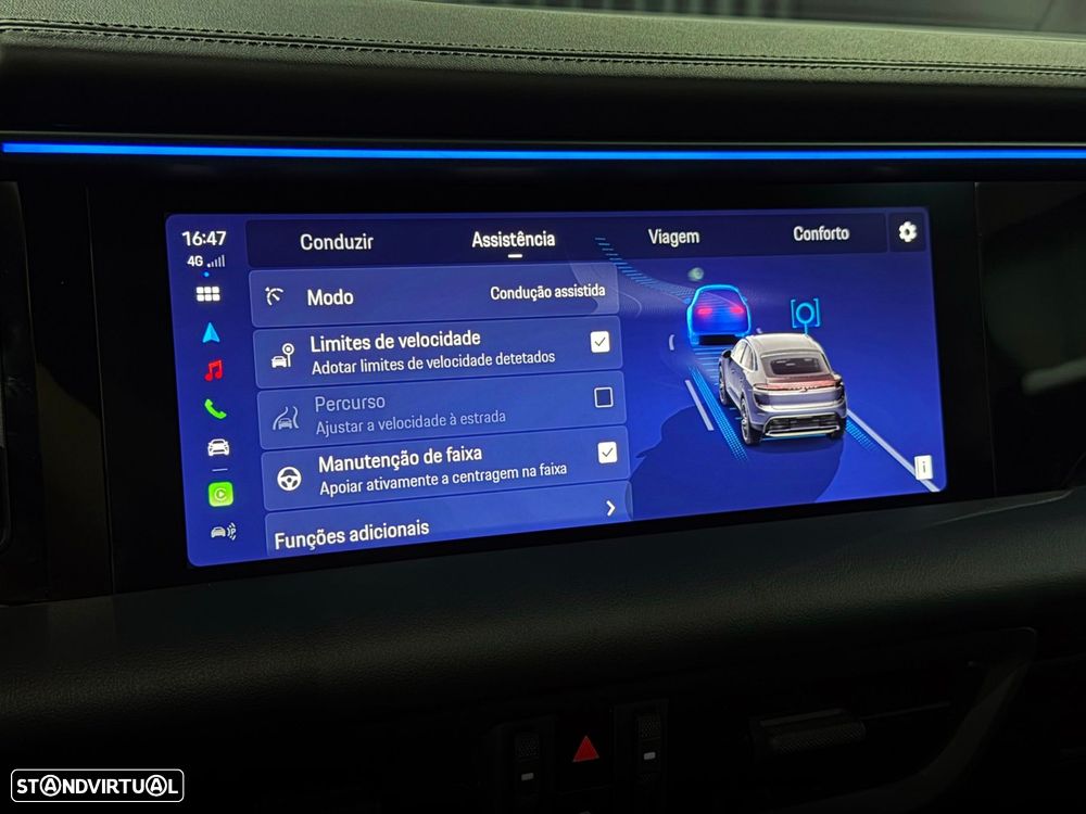 Porsche Macan Electric 4 - 28