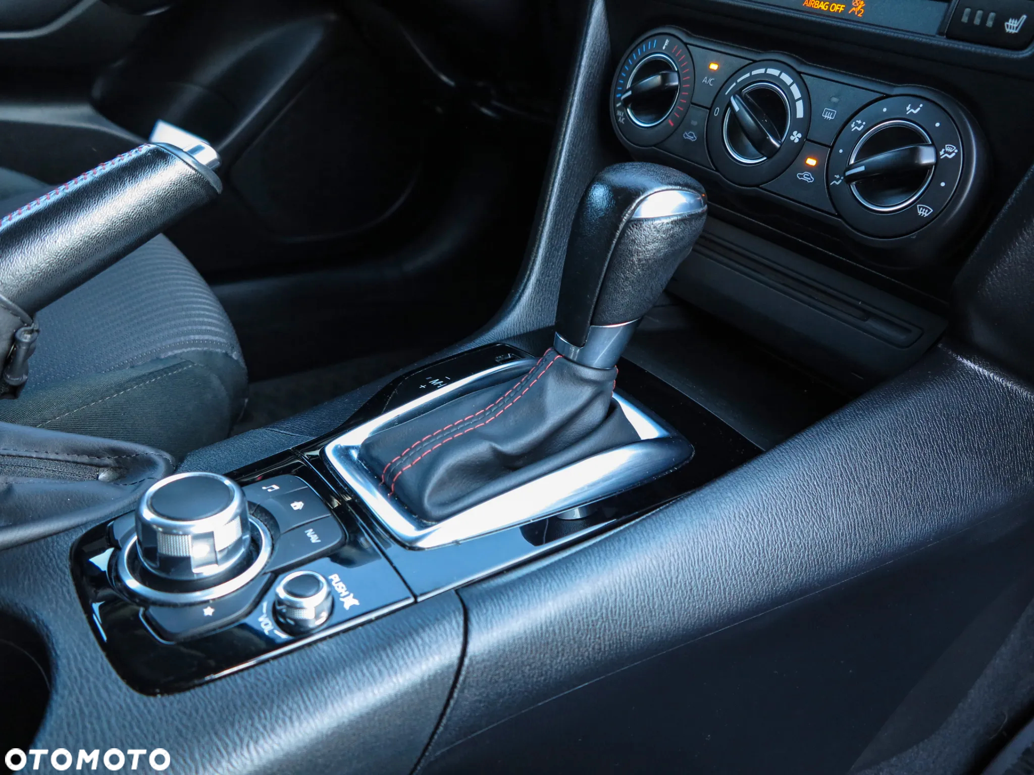 Mazda 3 - 12