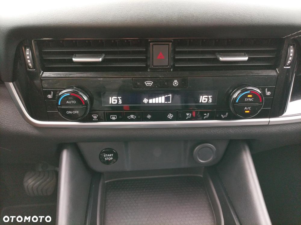 Nissan Qashqai - 14