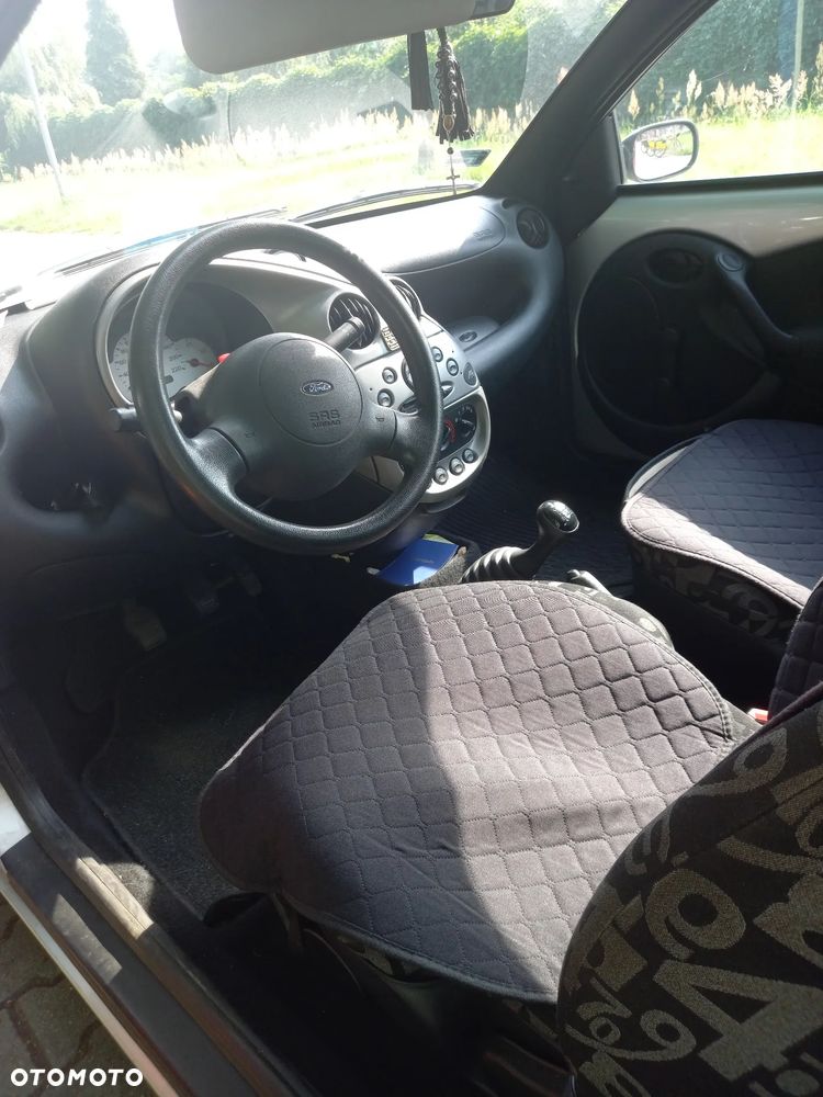 Ford KA 1.3 - 10
