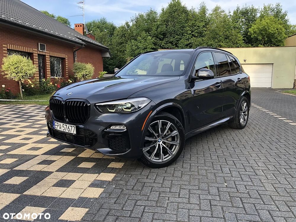 BMW X5 xDrive50i - 1
