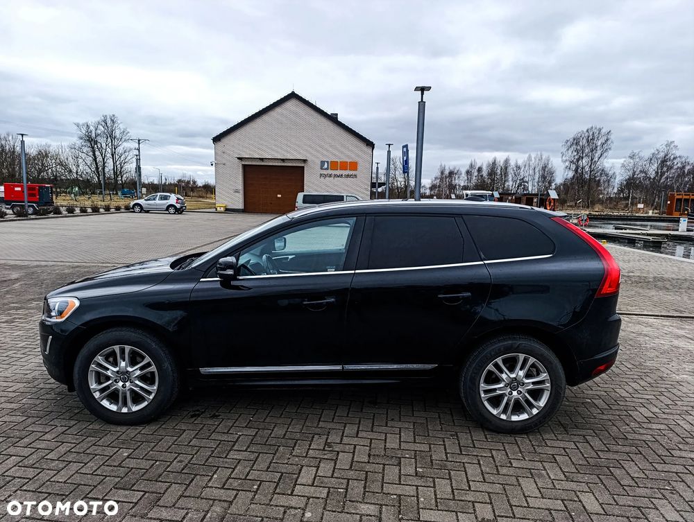 Volvo XC 60 T6 Drive-E Momentum - 5