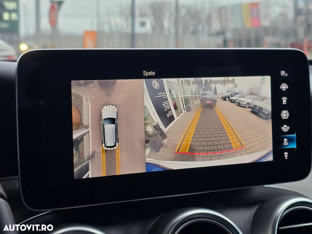 Mercedes-Benz GLC - 30