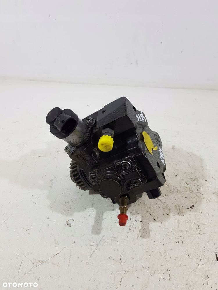 pompa wtryskowa 0445010439 mercedes w205 1.6 cdi - 5