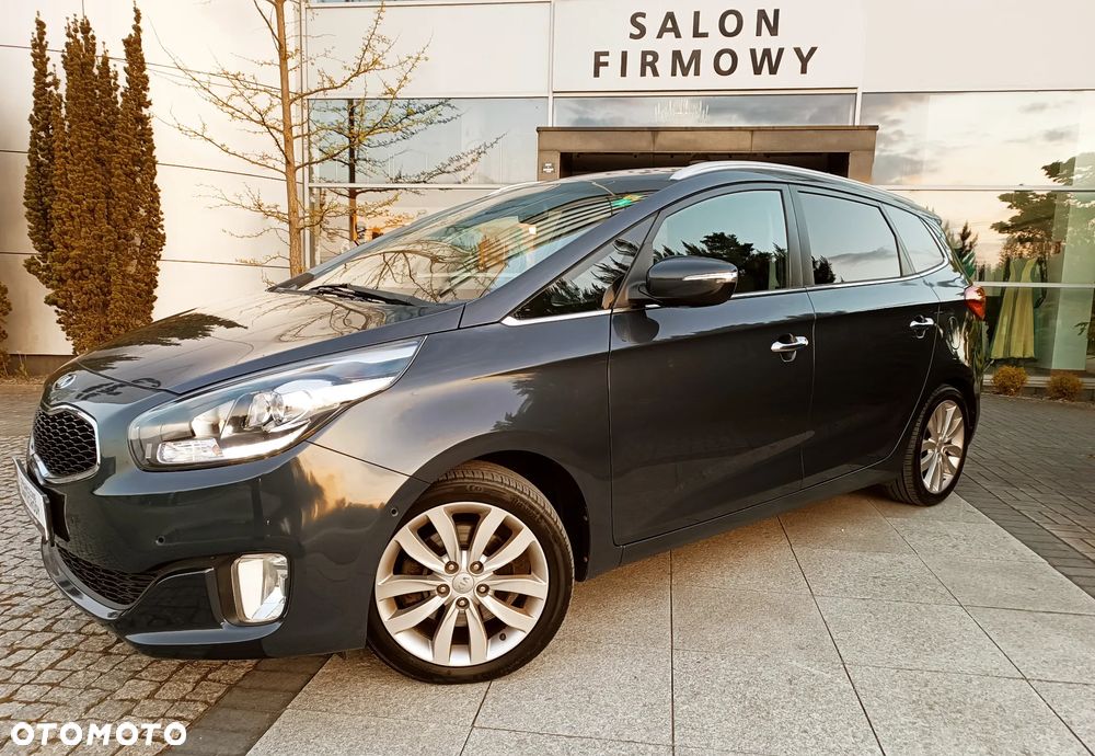 Kia Carens 1.6 GDI Dream Team Edition - 2