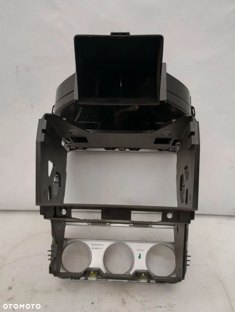 VW Scirocco Panel Klimatyzacji Obudowa Radia Przycisk Awaryjny - 3