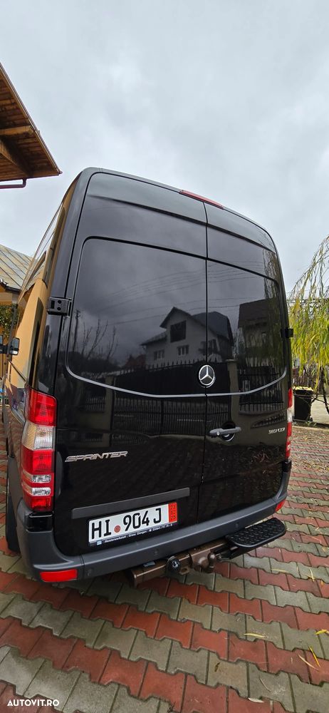 Mercedes-Benz Sprinter - 16